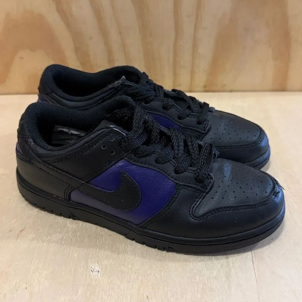 Nike Dunk Low Boys/Girls size 2.5 Y